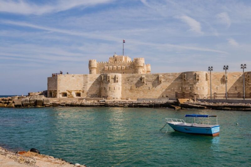Sharm El Sheikh: Cleopatra Bath with Deluxe Spa Treatments - Group Size and Atmosphere