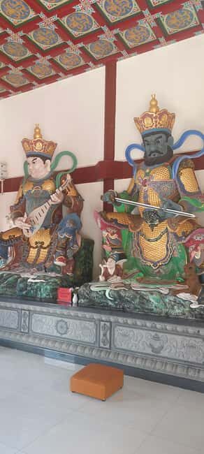 Shenzhen: Ancient Temple & 200-year-old Hakka Residence Tour - Who Should Book This Tour?