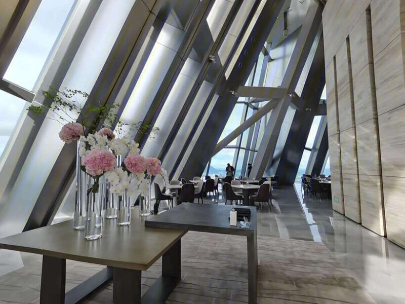 ShenZhen: Tallest Building with Luxury Meal on Highest Floor - Who Should Consider This Tour?