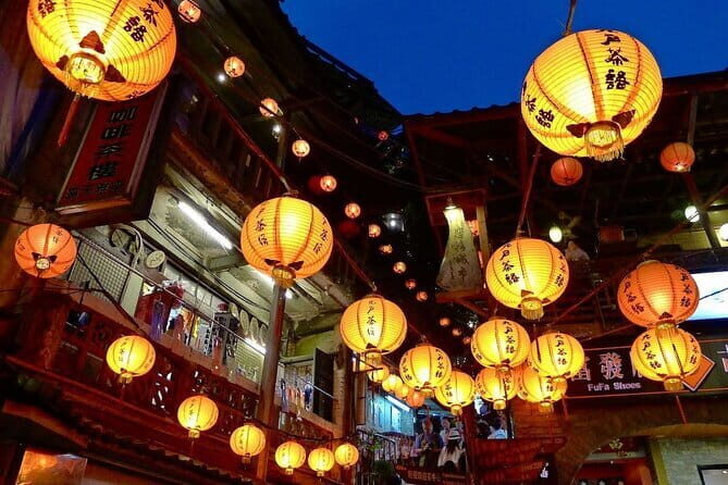 Shifen, Jiufen, Jinguashi & Gold Museum One Day Tour From Taipei - Key Points
