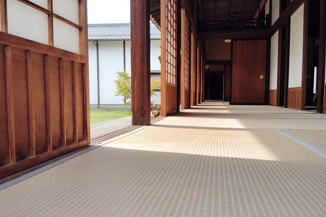 Shiga: Future World Heritage Site Hikone Castle Guided Tour - The Guided Tour Experience: What to Expect