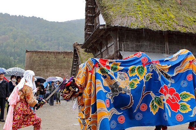 Shirakawa-go Private Car City Tour - Key Points