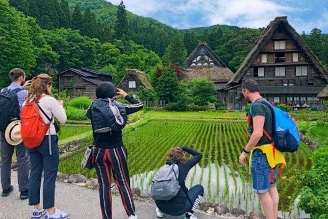 Shirakawago Tour: English Speaking Driver Only(Kanazawa DEP.) - FAQ