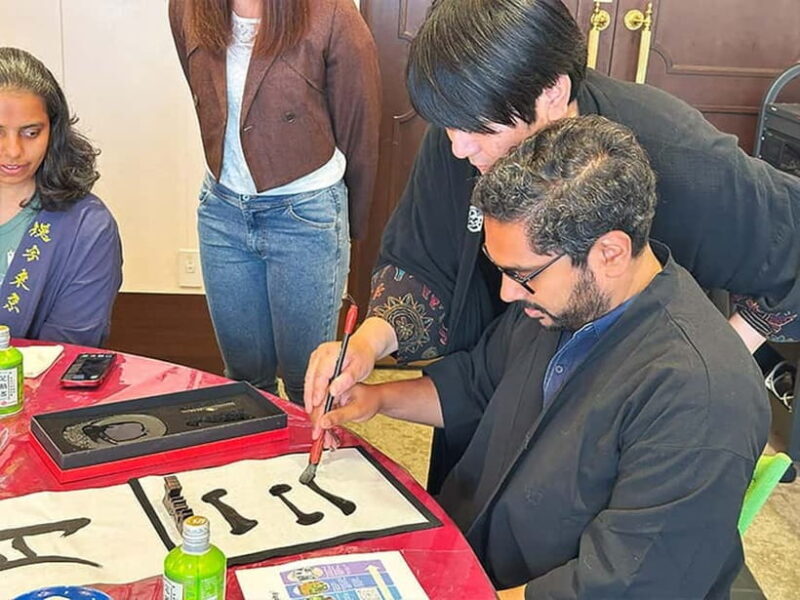 Shonan: Learn Calligraphy from Last Master of Hisseki-jutsu - The Experience in Detail
