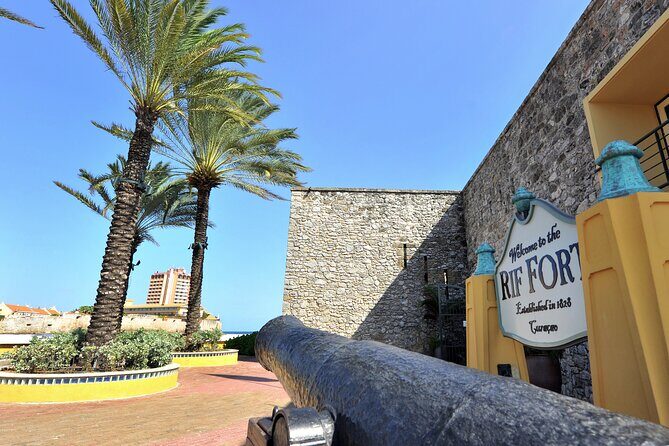 Shop and Beach Guided Tour in Curacao City - Mambo Beach: The Perfect Finish