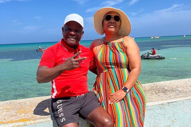 Shopping and Sightseeing Local Guided Tour In Montego Bay - What Makes This Tour Stand Out?