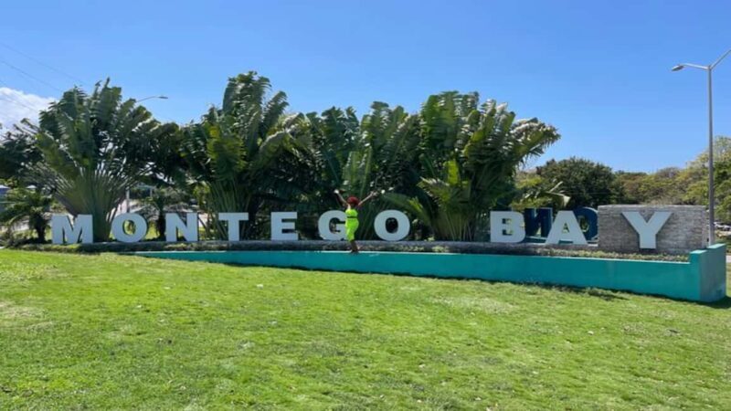 Shopping & Sightseeing Local Guided Tour In Montego Bay - A Closer Look at the Montego Bay Tour Experience