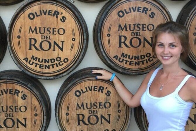 Shopping Tour In Don Lucas Cigar Factory, Rum tasting, Cocoa factory, Souvenirs - Key Points