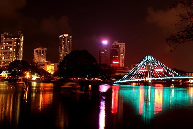 Shore Excursion Colombo Port To Colombo City Tour for 1 to 2 People - The Sum Up