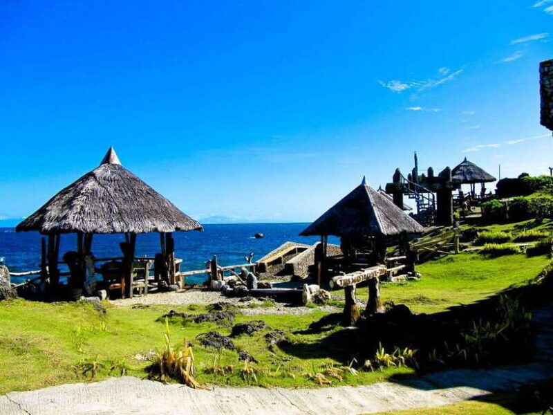 Shoreline Flavors: Boracay Island Tour with Buffet Lunch - Key Points