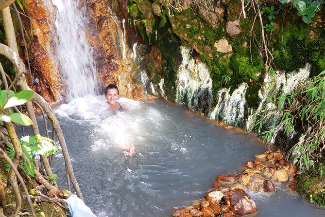 Shoreside Fun-Day with Titou Gorge, Hot Springs & Champagne Reef - An Honest Look at the Shoreside Fun-Day with Titou Gorge, Hot Springs & Champagne Reef