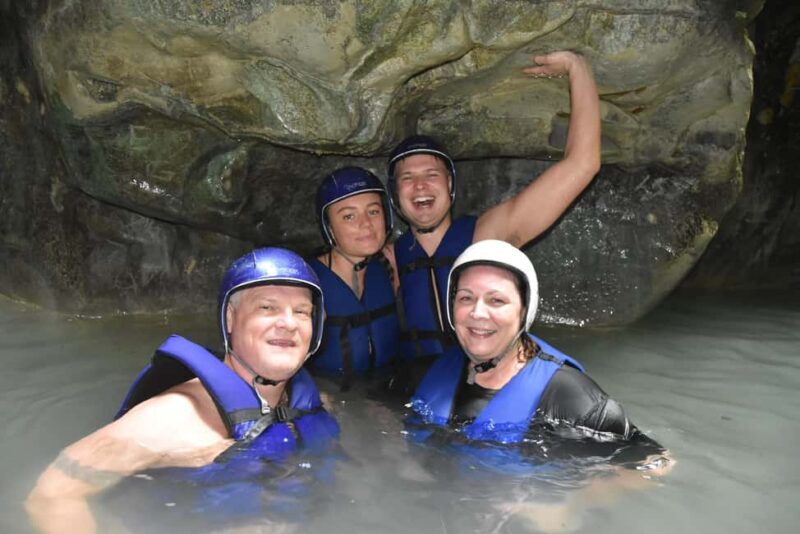 Short Excursions City Tour and 27 Waterfall Damajagua - FAQ