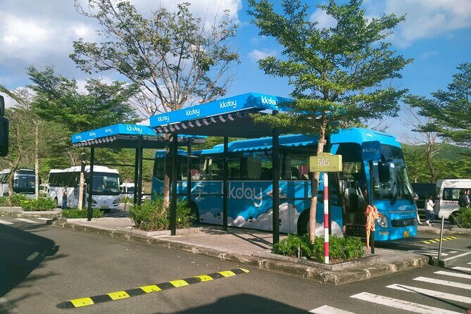 Shuttle bus to Golden Bridge - Ba na hill from Da Nang - Analyzing the Experience: What to Expect from the Shuttle Service