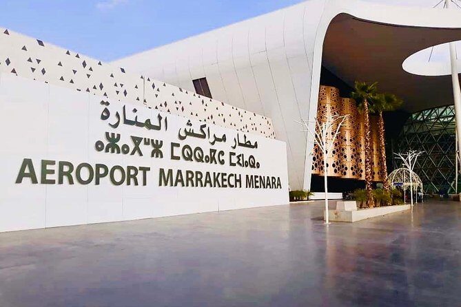 Shuttle from Marrakech airport to hotels // riads medina - Key Points