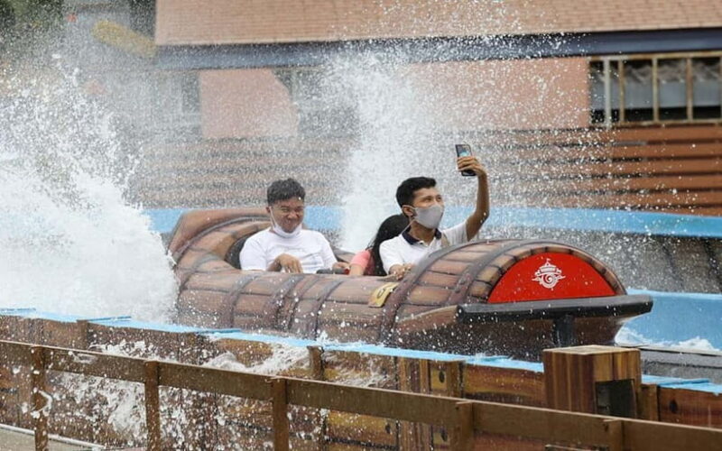 Siam Amazing Park Entry Ticket with Buffet Lunch (NON THAI) - Practical Tips for Your Visit