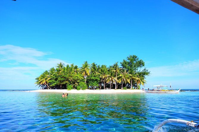 Siargao Island Hopping - Guyam Island: A Charming Private Slice of Paradise