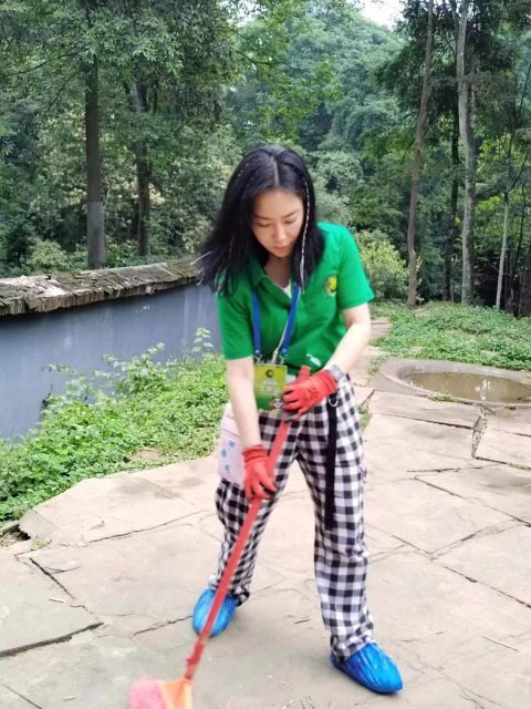 Sichuan: Big Panda Volunteer Day tour - Authentic Reviews and Perspectives