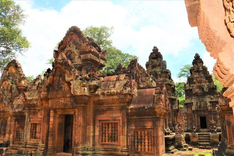 Siem Reap: Angkor Sunrise 1- or 2-Day Guided Temples Tour - FAQ