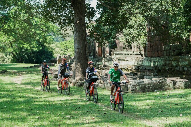 Siem Reap: Angkor Sunrise Tour by Bike with Breakfast & Lunch - FAQ