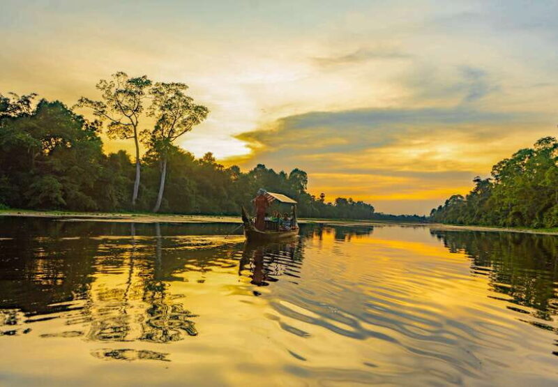 Siem Reap: Angkor Sunset Bike & Boat Tour w/ Drinks & Snacks - The Sunset Boat Cruise and Local Snacks