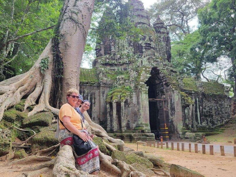 Siem Reap: Angkor Wat Private full Day Tour - Exploring the Angkor Wat Private Full-Day Tour in Siem Reap