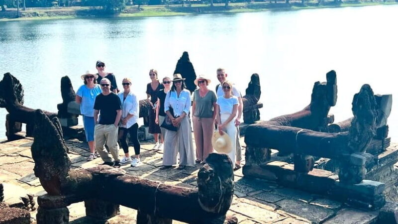 Siem Reap: Angkor Wat: Small-Group Sunrise Tour - The Magnificence of Angkor Thom and Bayon