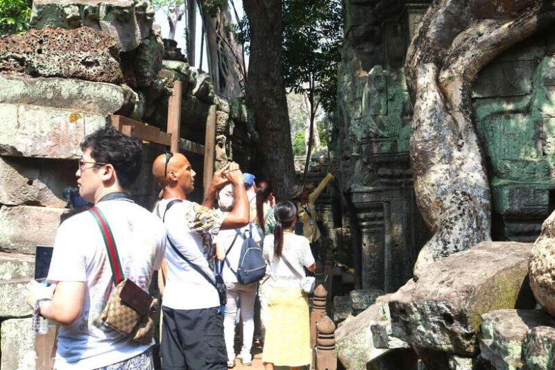 Siem Reap: Angkor Wat: Small-Group Sunrise Tour - Practical Details & Comfort