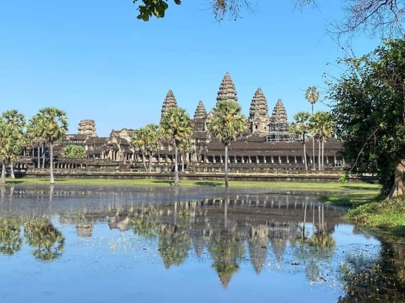 Siem Reap: Angkor Wat Small Group Tour with Spanish Guide - The Tour Overview: What You Can Expect