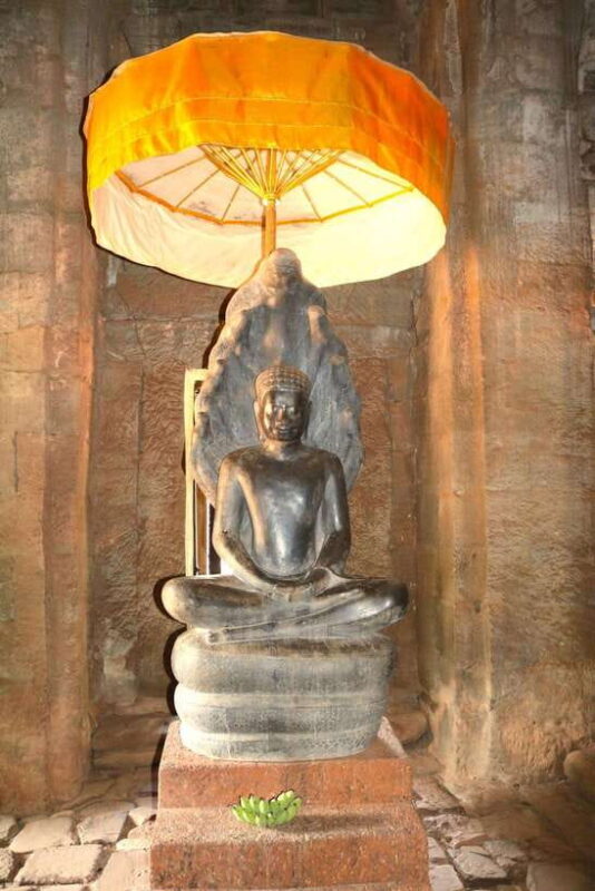 Siem Reap: Angkor Wat: Small-Group with Sunset Tour - Authentic and Practical Considerations