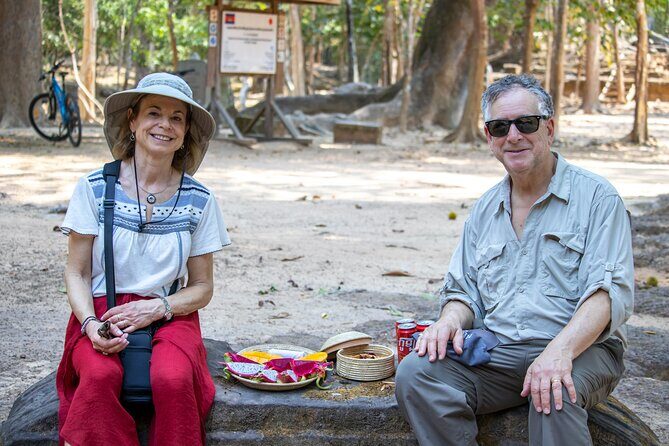 Siem Reap: Angkor Wat Sunrise & Explore Angkor Temples With Guide - Exploring Angkor Wat Proper