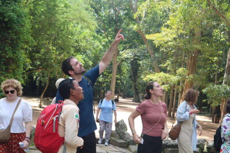 Siem Reap: Angkor Wat with German or English Guided Tour - The Sum Up