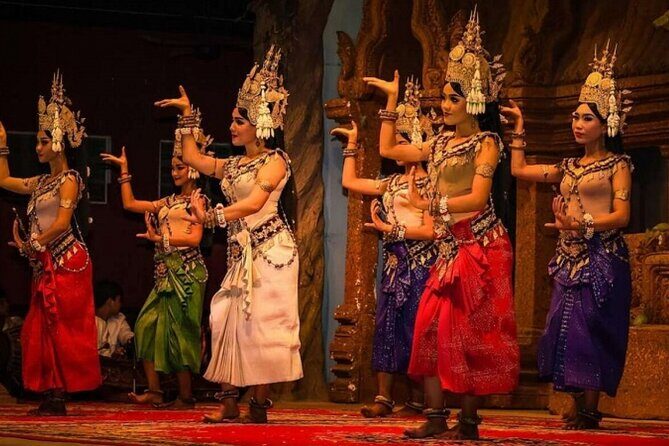 Siem Reap: Apsara Dance Show & Dinner with Tuk-Tuk Transfers - Introduction