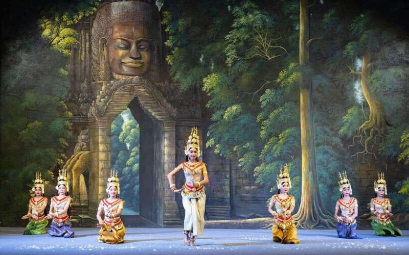 Siem Reap: Apsara Show Including Dinner & Hotel Pickup - Key Points