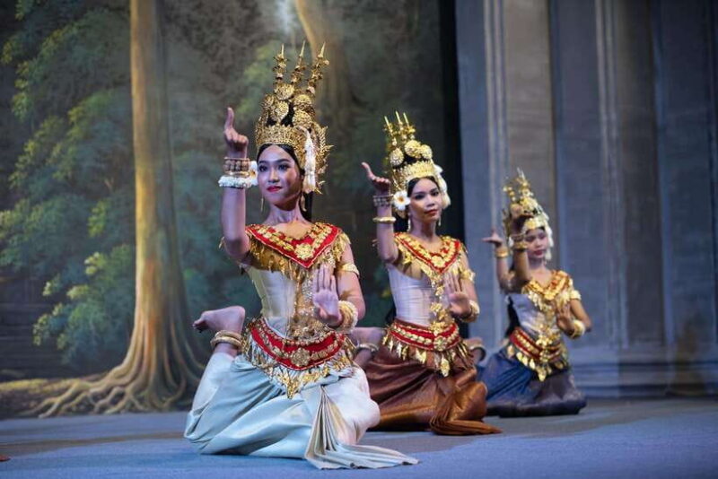 Siem Reap: Apsara Show Including Dinner & Hotel Pickup - The Sum Up