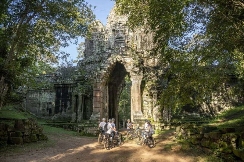 Siem Reap: Bike the Angkor Temples Guided Tour with Lunch - Who Will Love This Tour?