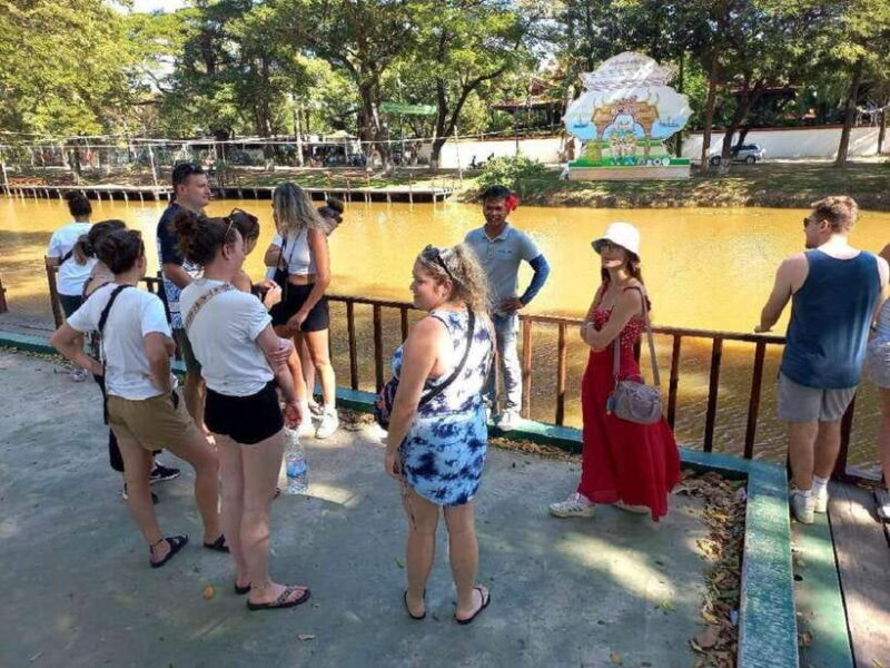 Siem Reap: City Walking Tour - The Group and Flexibility