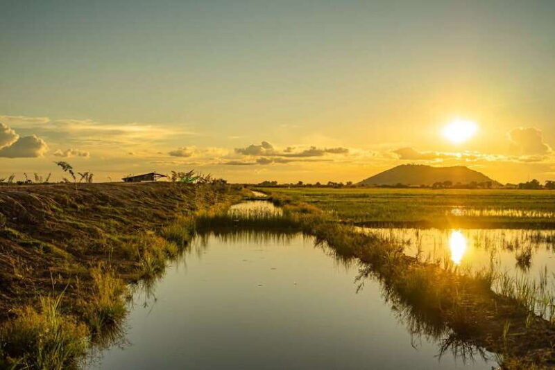 Siem Reap: Countryside Sunset Jeep Tour with Drinks - Duration, Pricing, and Value