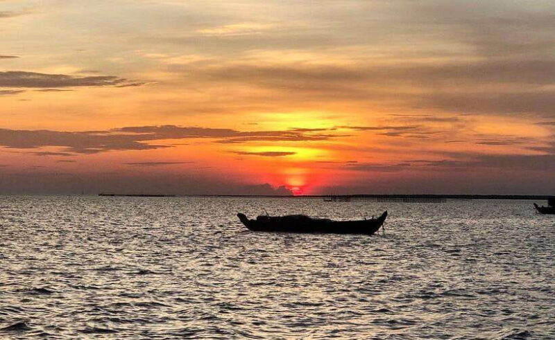 Siem Reap: Kampong Phluk Floating Village Tour with Boat - Key Points
