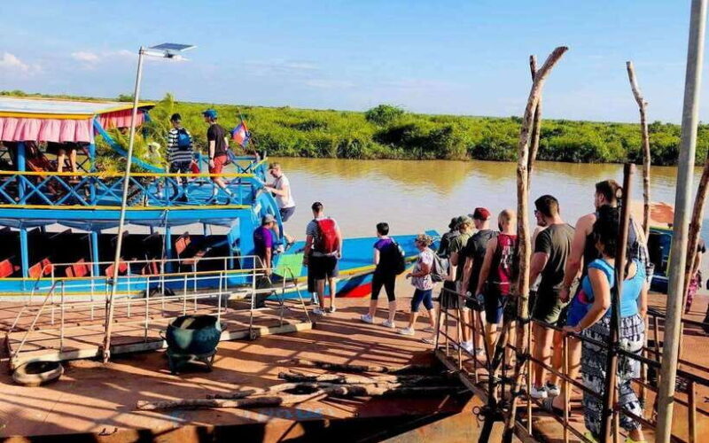 Siem Reap: Kompong Phluk Floating Village Half-Day Tour - Key Points