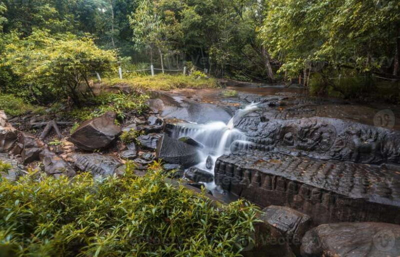 Siem Reap: Kulen Waterfall by Private Tour - Discovering Kulen Mountain: An Authentic Cambodian Experience