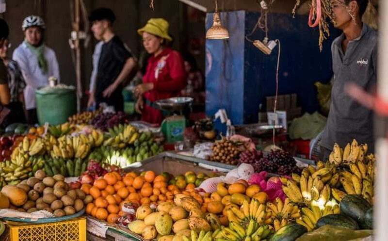 Siem Reap: Night Market Street Food Tour with Dinner - FAQ