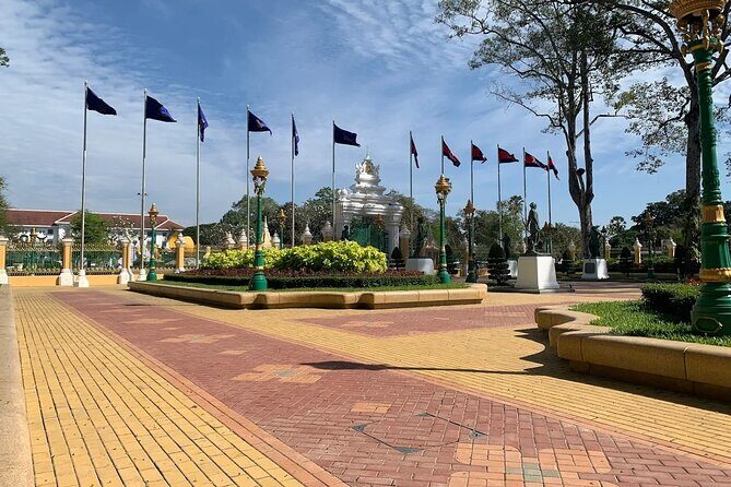 Siem Reap Walking Tour: Landmarks & Hidden Gems - FAQ