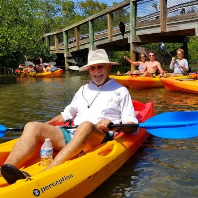 Siesta Key: Mangrove Kayak or Paddleboard Tour - Key Points