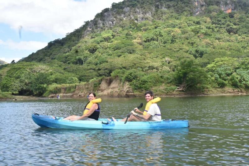 Sigatoka: Cave and Village Tour with Lunch and Transfers - A Closer Look at the Experience