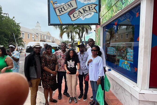 Sightseeing and Historical Adventure through Nassau - Key Points