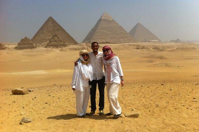 Sightseeing Day Tour to Pyramids, Egyptian Museum and Bazaar - Why This Tour Works for Travelers