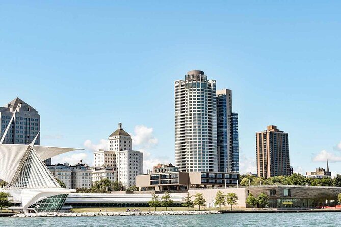 Sightseeing in Milwaukee Private Walking Tour - FAQ