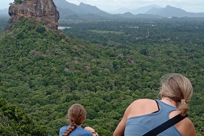 Sigiriya and Dambulla Day Tour from Colombo - Who is This Tour Best For?