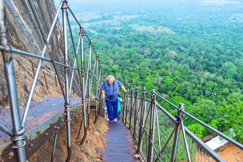 Sigiriya and Dambulla Day Tour from Hikkaduwa - FAQ
