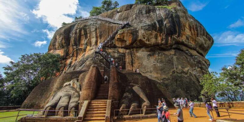 Sigiriya and Dambulla Day Tour from Kaluthara - Logistics and Practicalities